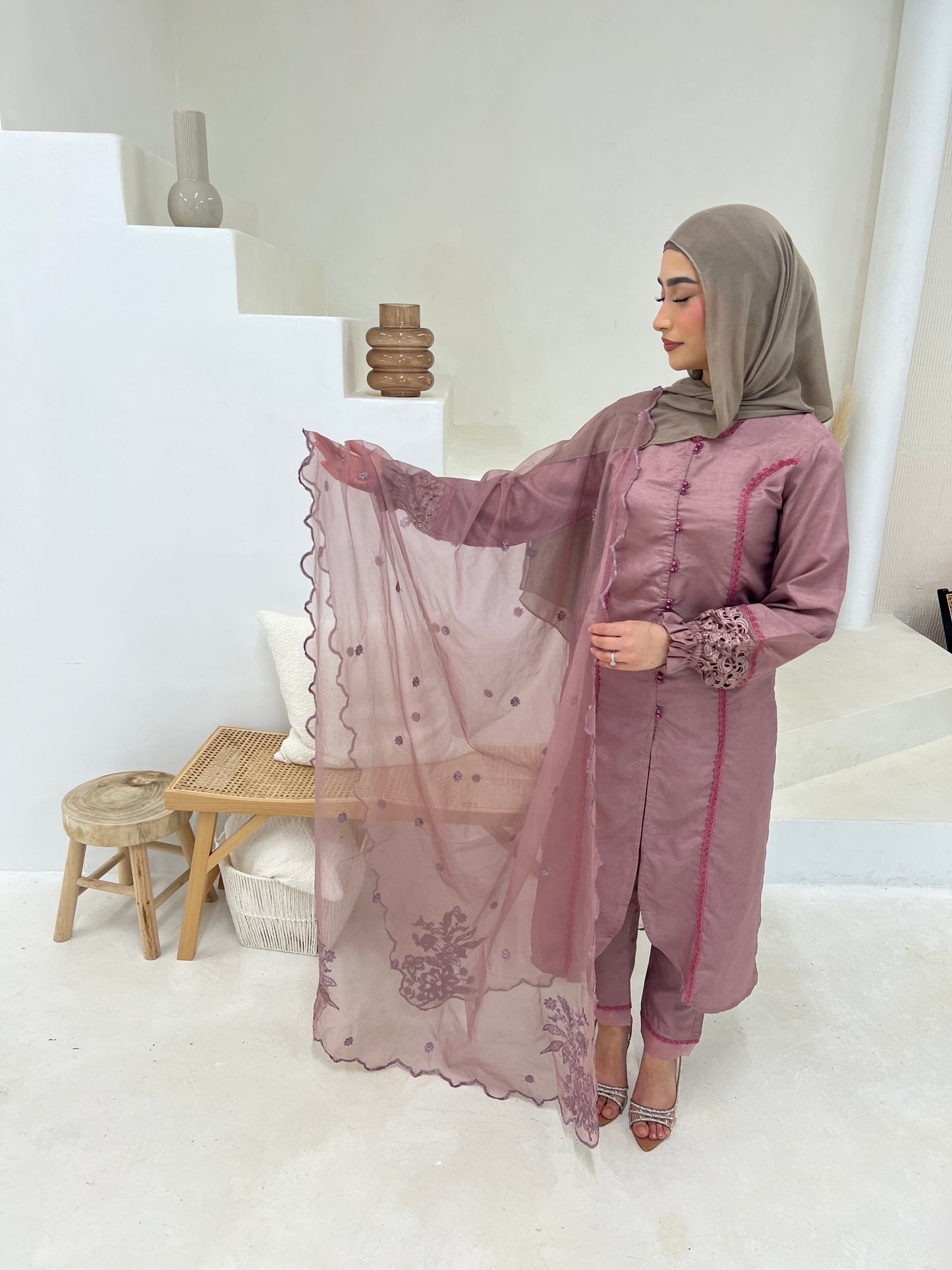 IQRA Rose Pink/ Bottle Green