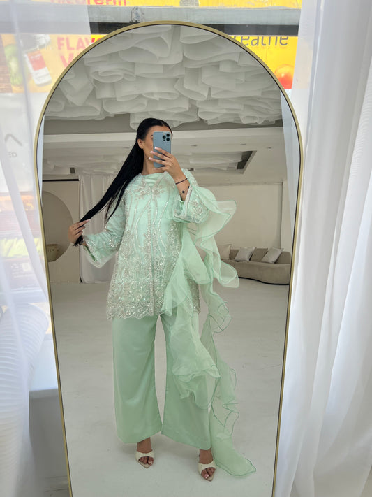 JINA Mint (5pc) Includes 2 Trousers