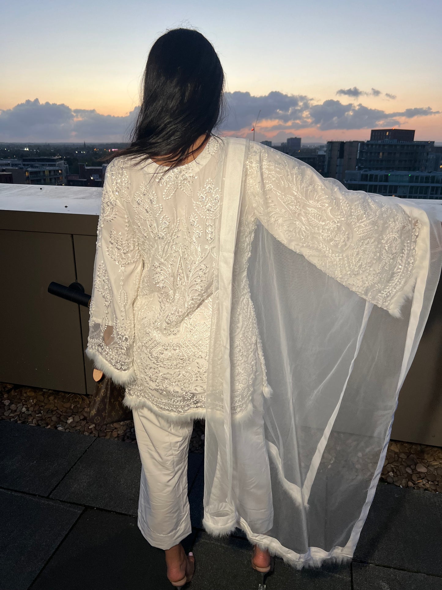 HANA Feather (3pc)