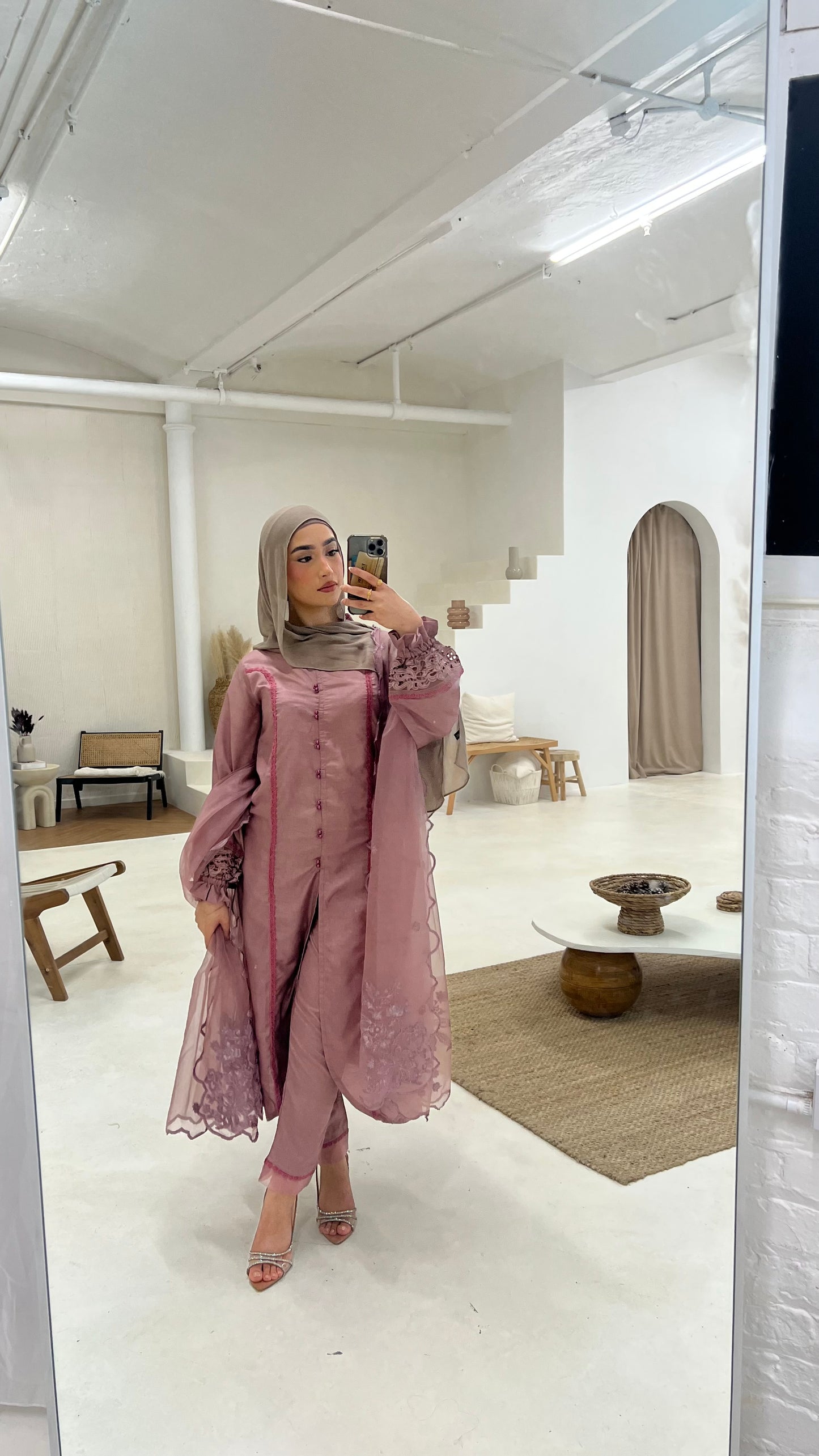 IQRA Rose Pink/ Bottle Green