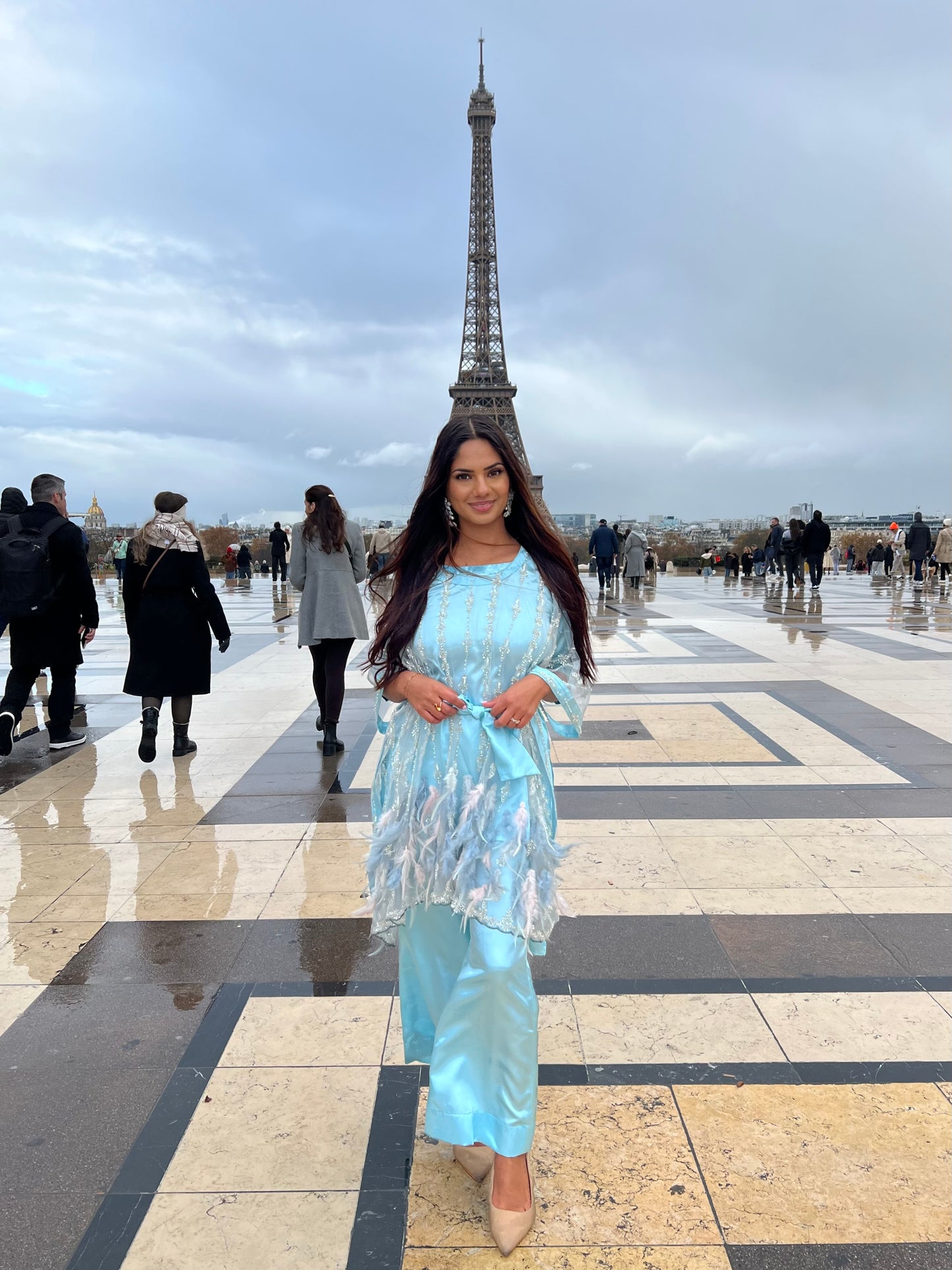 LEYA Feather Blue (4pc)