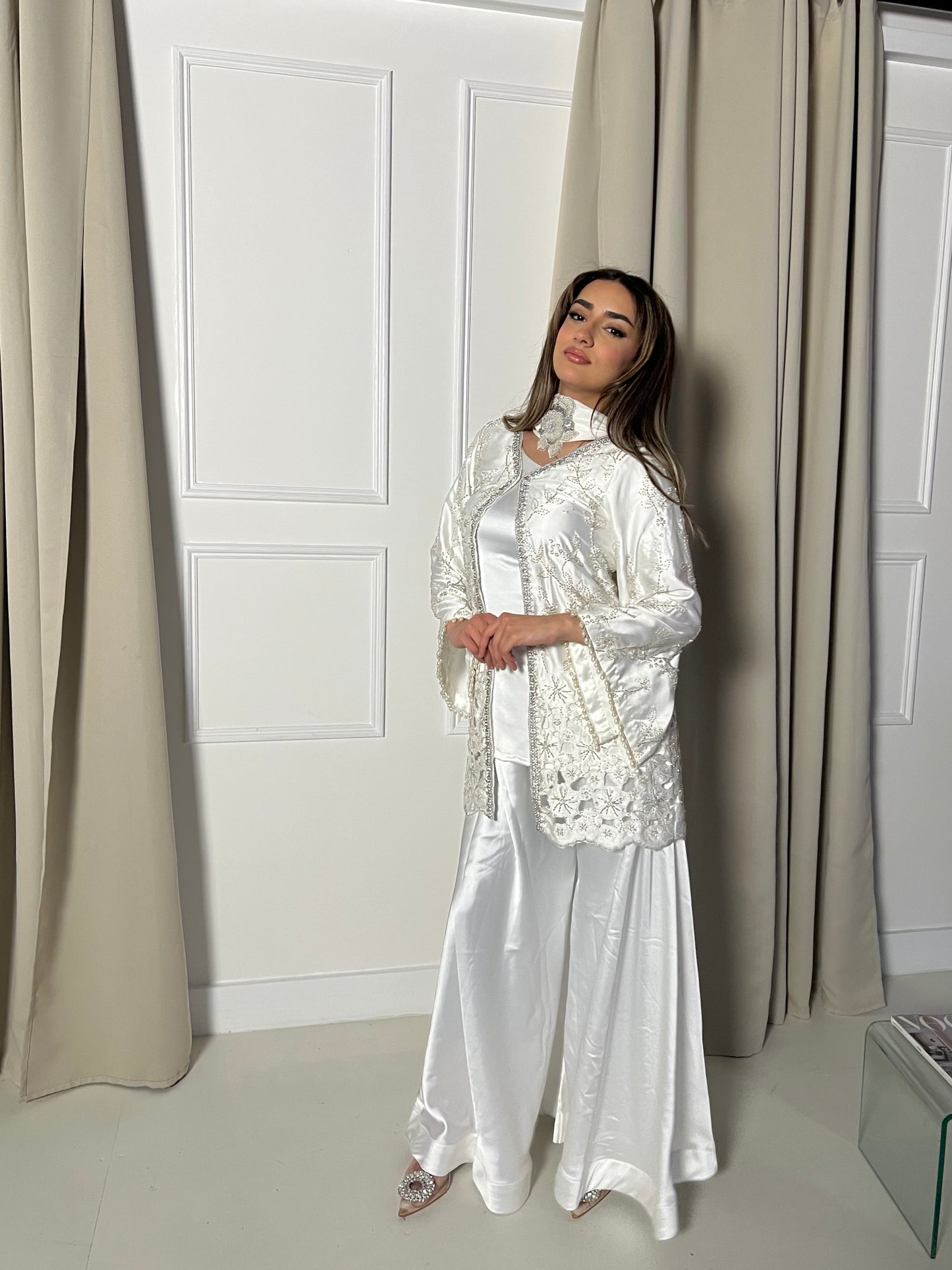 MAYA White (4pc)