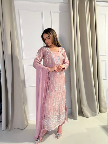 ZAINA Rose